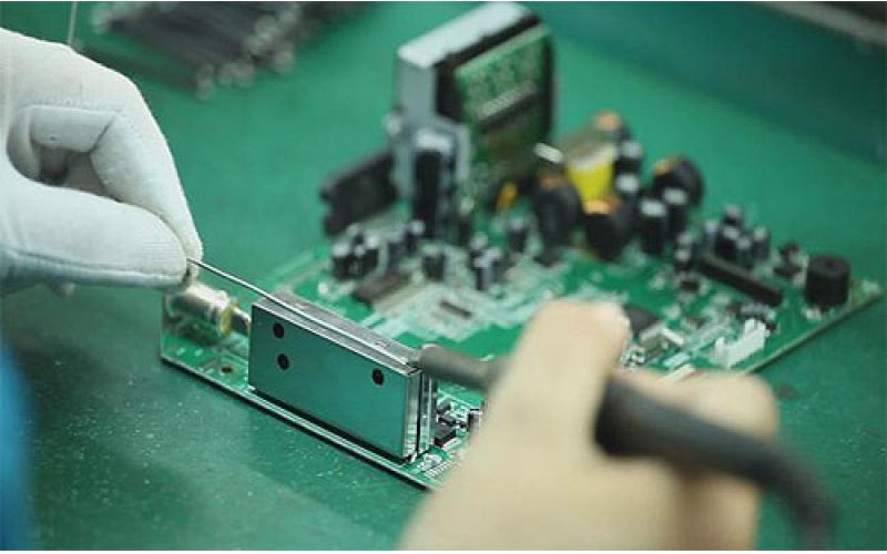 生產(chǎn)作業(yè)環(huán)境的露點對電路板焊接有什么影響？