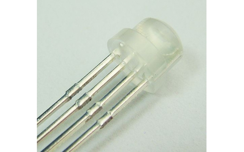 專業(yè)解讀：到底有沒有發(fā)光三極管？