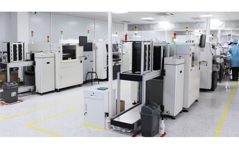 PCBA加工廠如何保證貼片機(jī)精度？