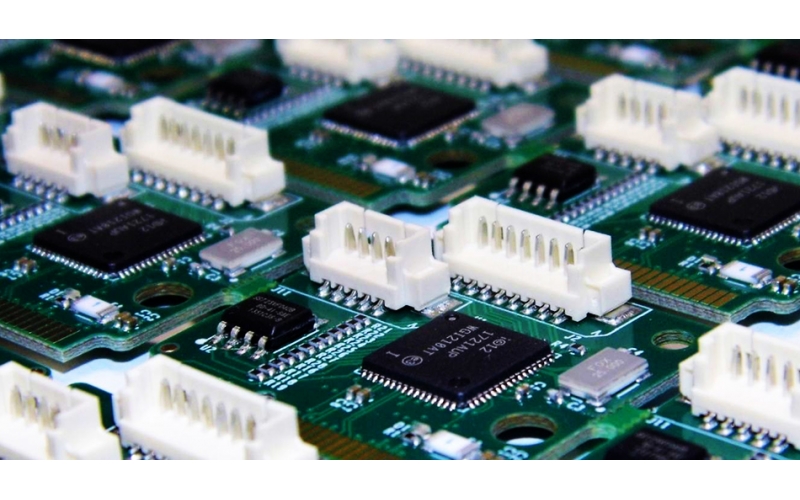 PCBA工廠的先進(jìn)貼片技術(shù)如何滿足高精度要求？