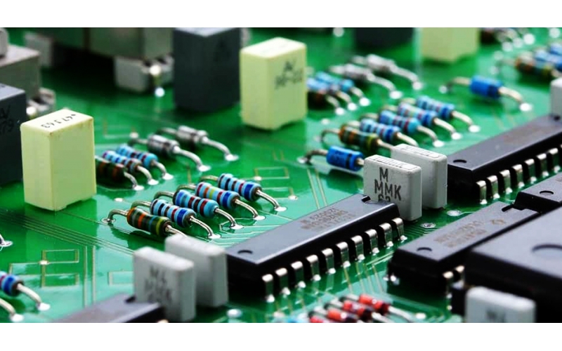 如何通過(guò)定制化服務(wù)確保PCBA工廠滿足客戶需求？