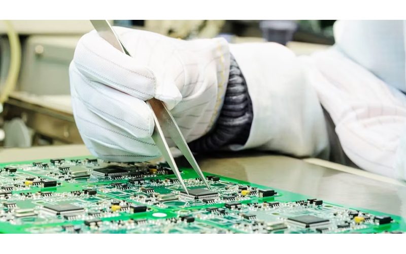 靜電釋放（ESD）防護(hù)：那些被忽略的、足以擊毀整批電路板的小細(xì)節(jié)